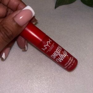 NYX Smooth Whip Matte Lip Cream ❤️